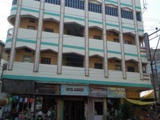 Hotel Sandeep Benares Buitenkant foto
